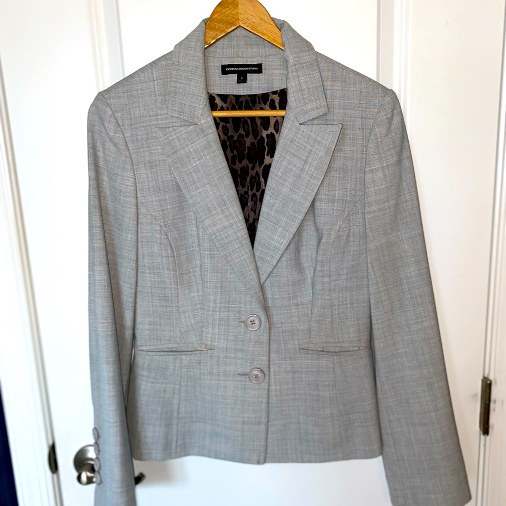 EXPRESS DESIGN STUDIO sz 6 LIGHT HEATHER GRAY BLAZER JACKET Leopard Lining